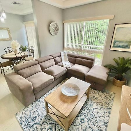Modern 3 Bedroom Condo In Private Community #8 Petit Valley エクステリア 写真